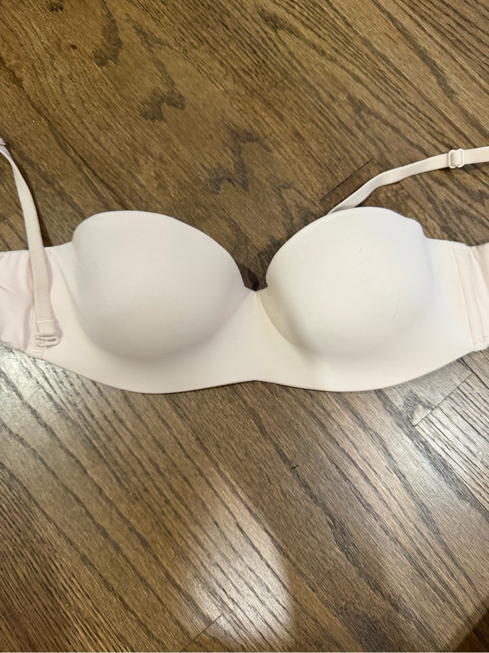 Victorias secret Pink Convertible Strapless Molded Bra in Light Blush